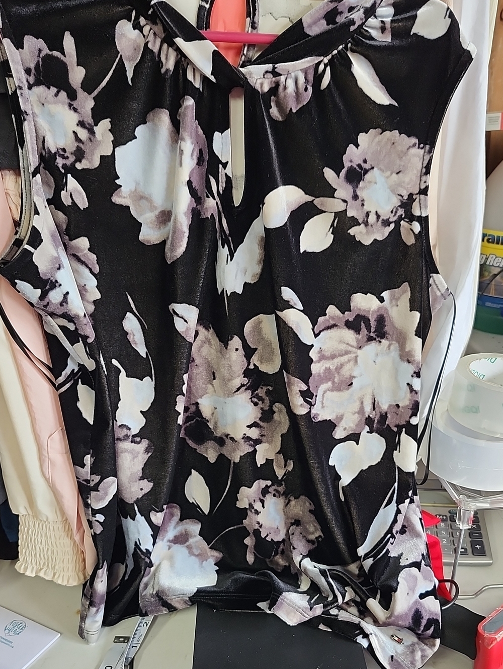 Tommy Hilfiger Black Floral Keyhole Sleeveless Top with Lavender Accents